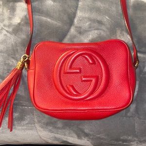 AUTHENTIC Pre owned Gucci Soho small Disco bag